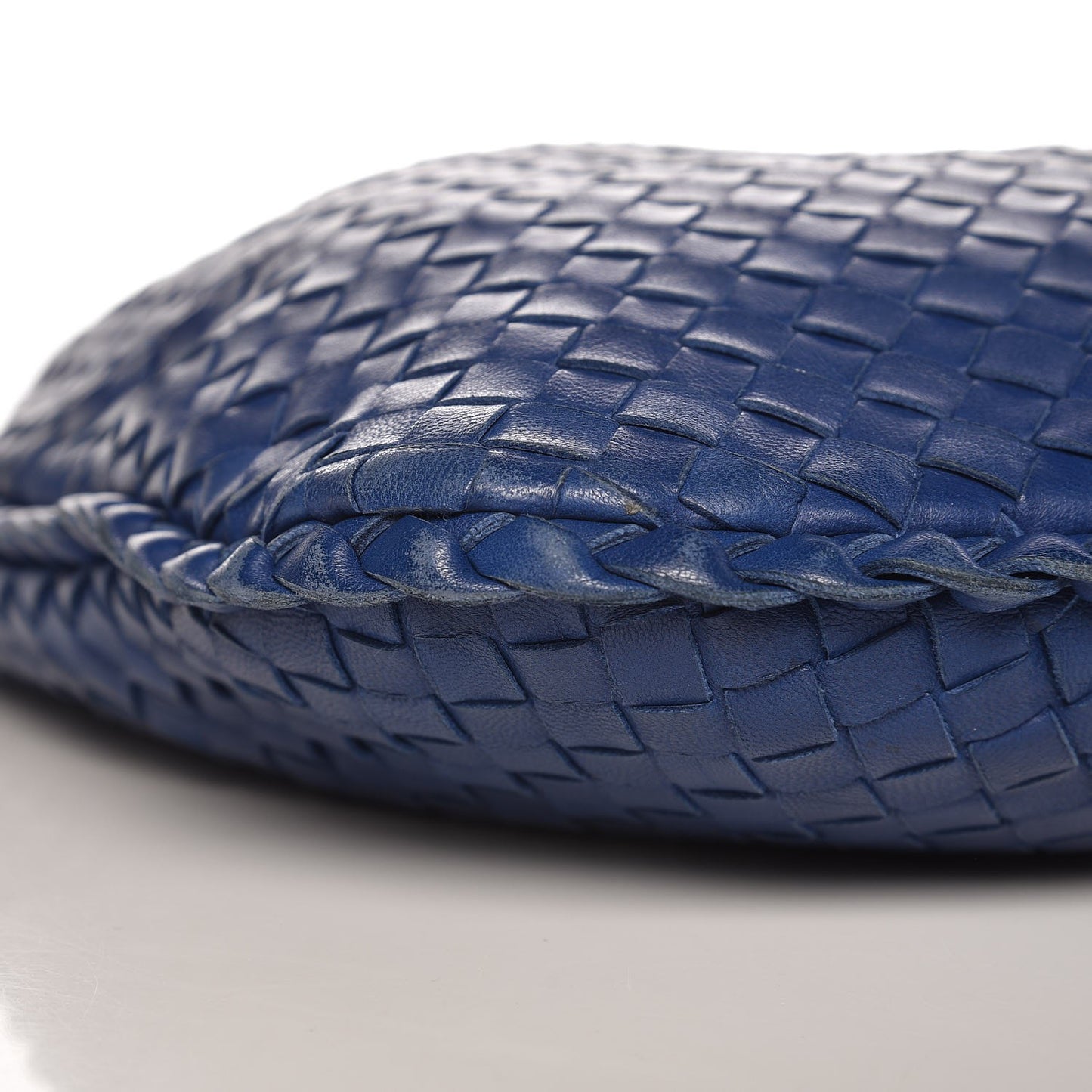Nappa Intrecciato Medium Veneta Hobo Cobalt