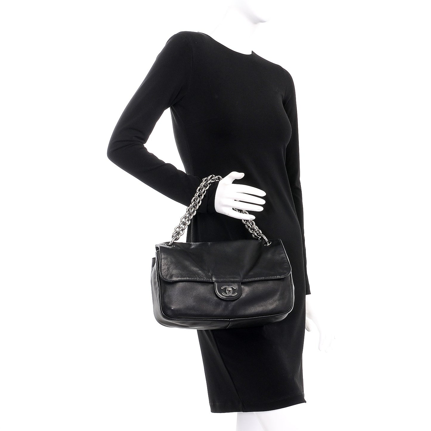 Lambskin Medium Soft and Chain Flap Black