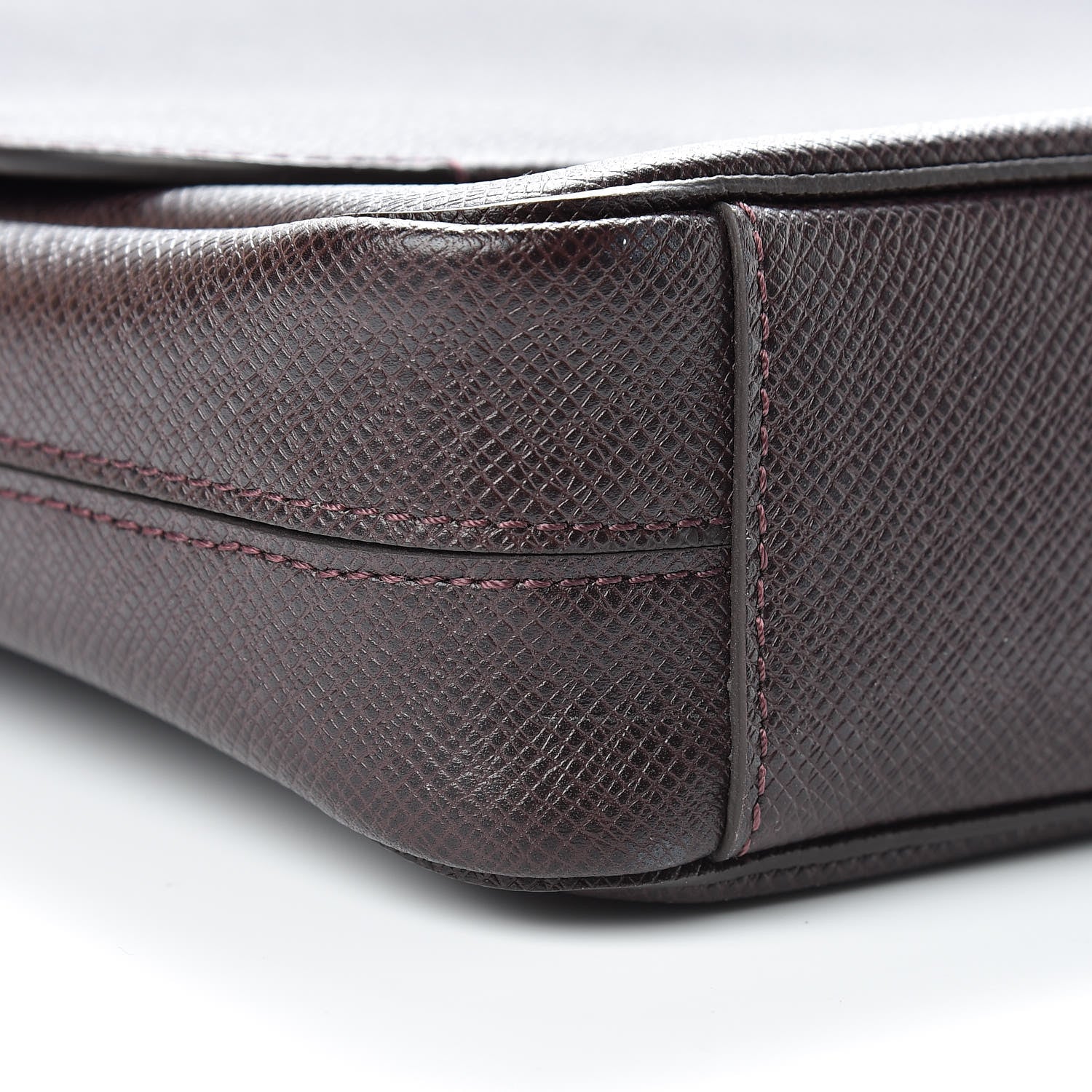 Louis Vuitton Taiga Roman PM Messenger Acajou 8 of 10