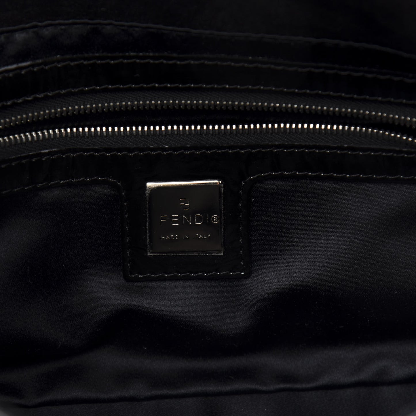 Vinyl Baguette Black