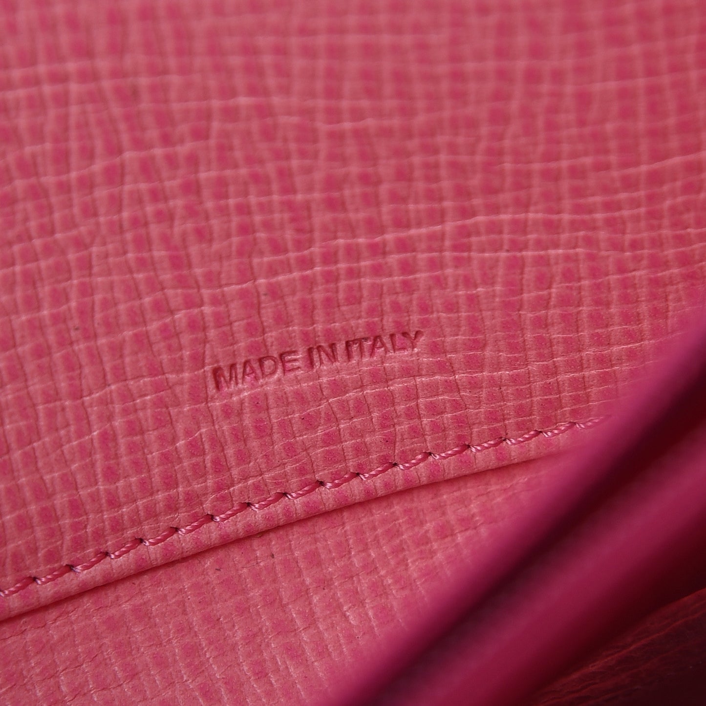 Zucca Spalmati Vitello Elite Zip Around Wallet Tobacco Fuxia Fragola
