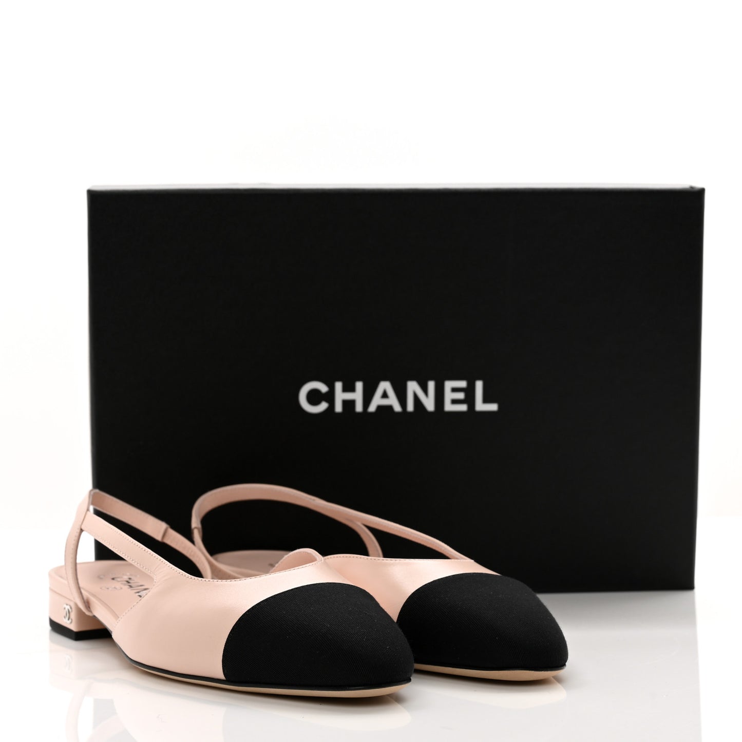 Calfskin Grosgrain Cap Toe CC Slingback Flats 38 Light Pink Black