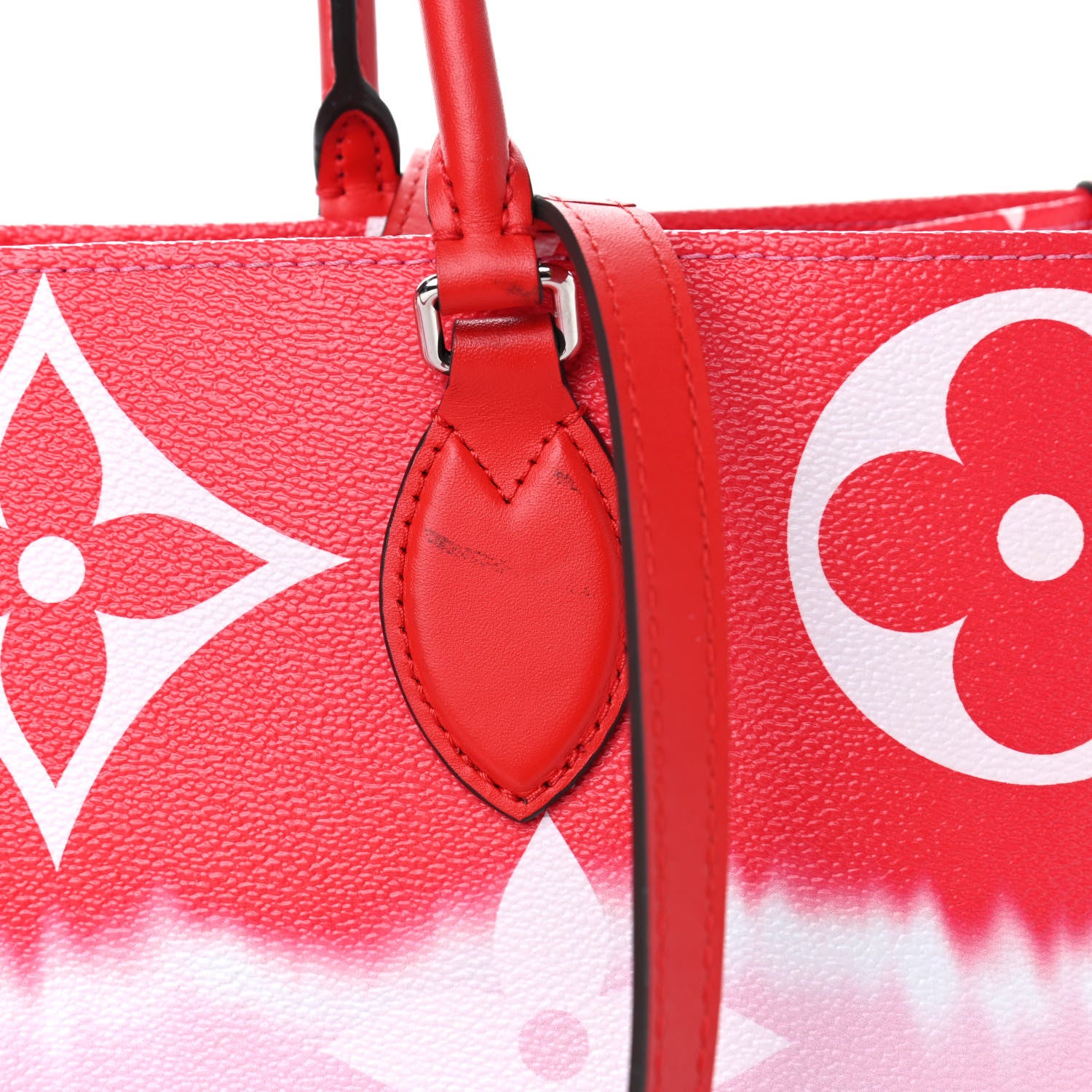 Louis Vuitton Monogram Escale Onthego GM Rouge 14 of 15