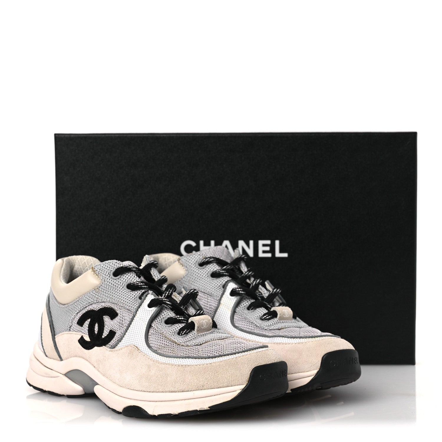 CHANEL シャネル　スニーカー　37 Chanel Mesh Suede Calfskin Grained Calfskin Womens CC Sneakers 37