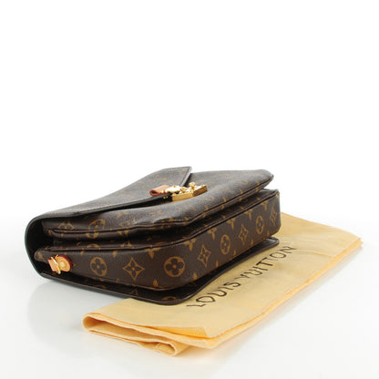 Louis Vuitton Monogram Pochette Metis 4 of 7