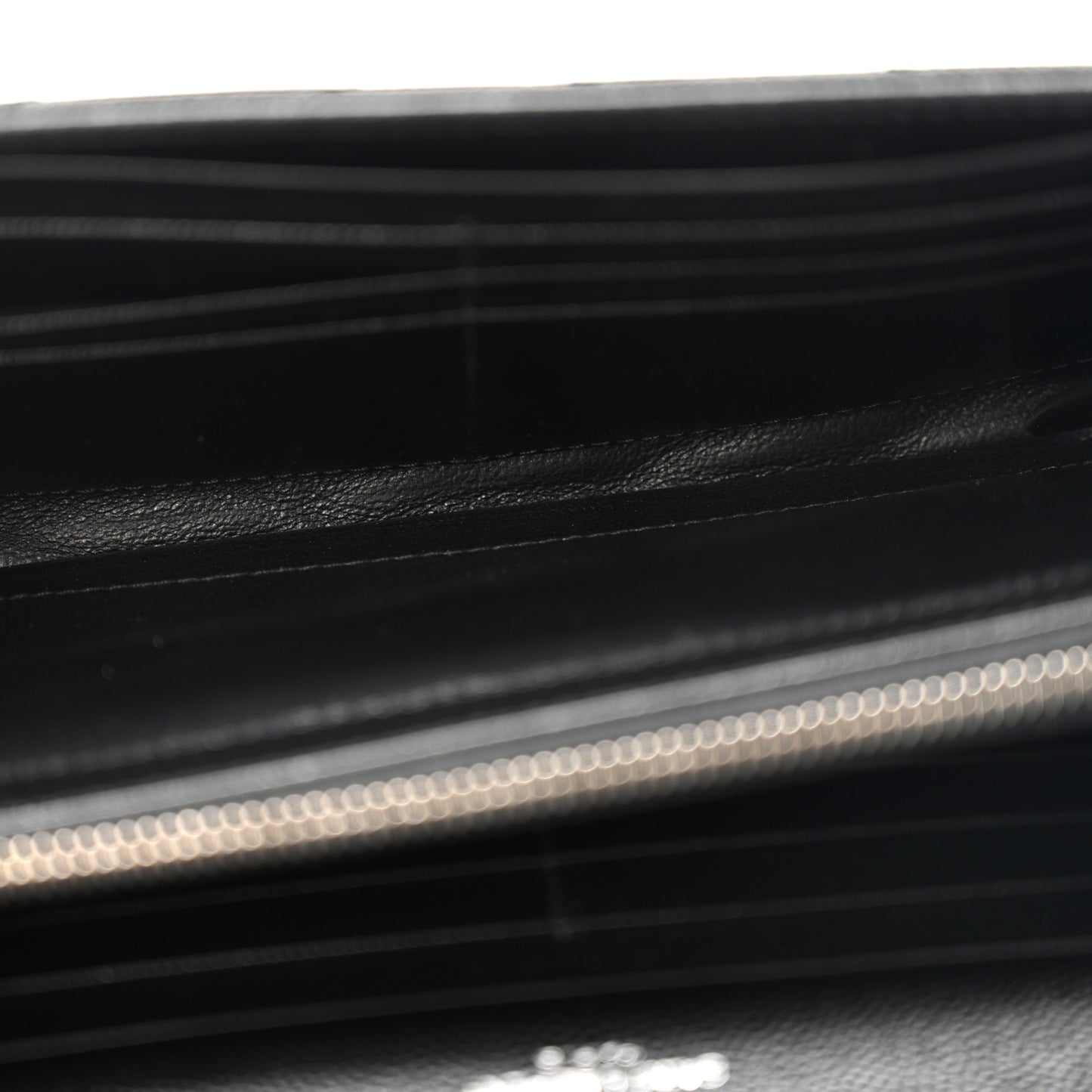Grain De Poudre Matelasse Chevron Monogram Flap Wallet Black