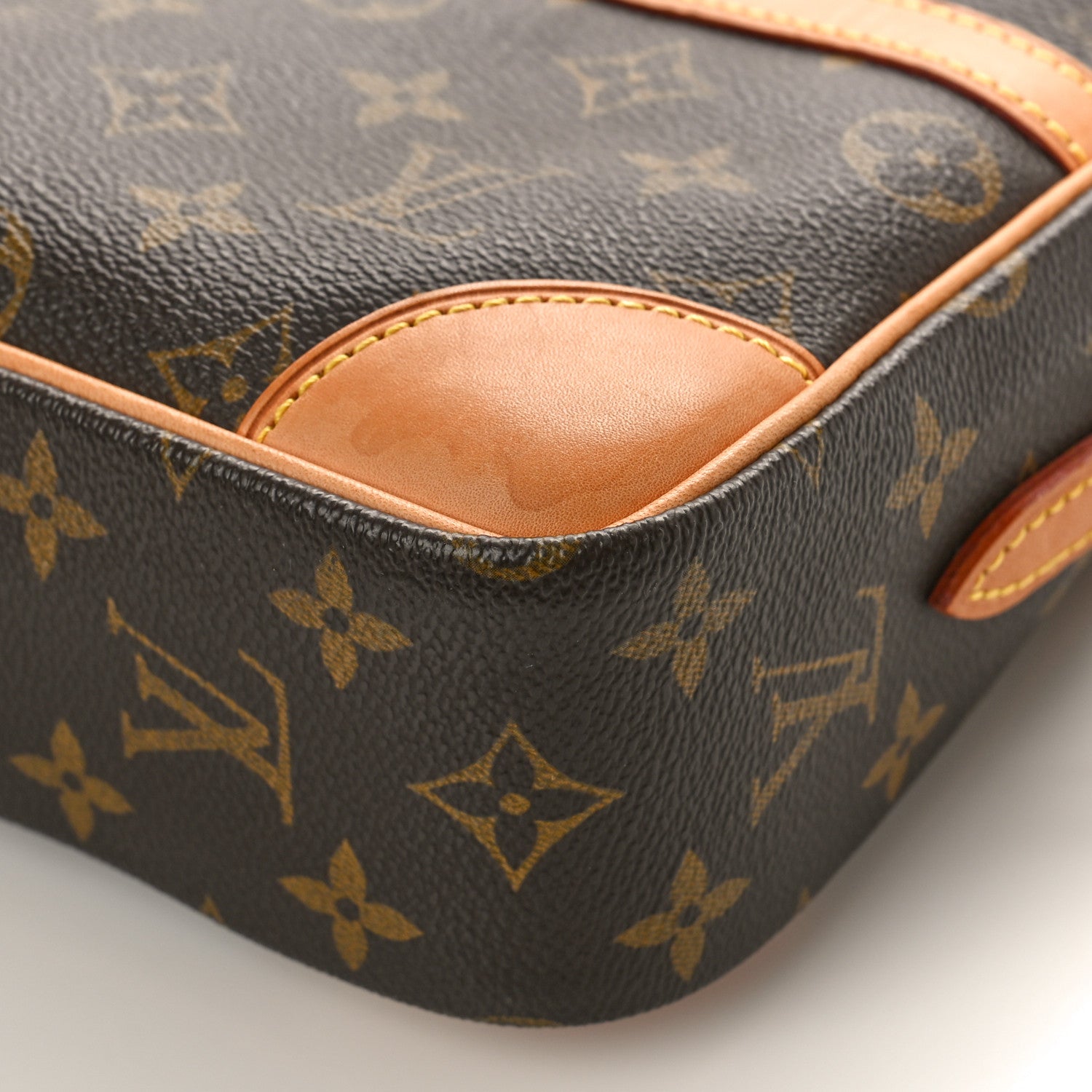 Louis Vuitton Monogram Trocadero 27 8 of 8