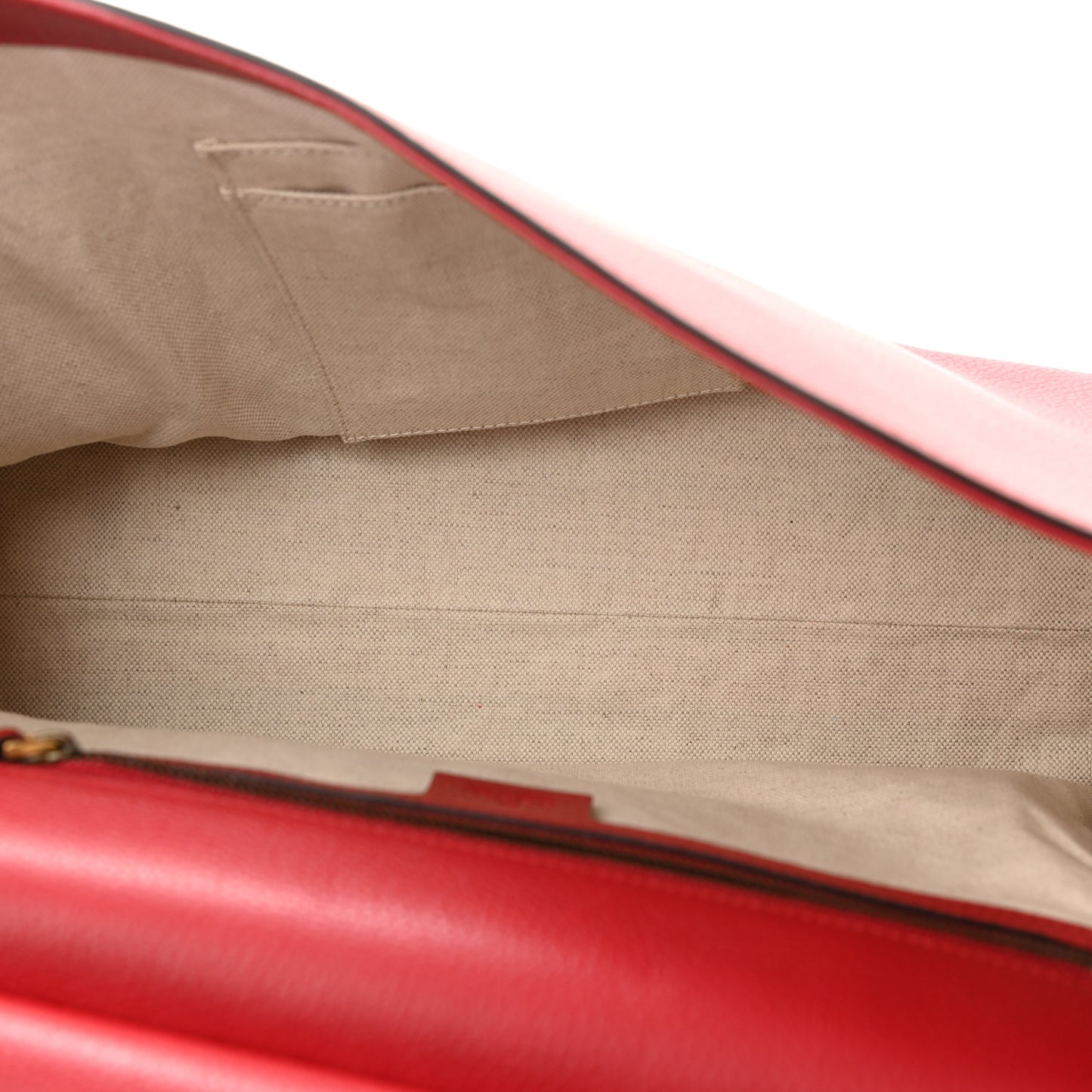 Calfskin Feline Medium GG Marmont Top Handle Bag Vulcanic Red