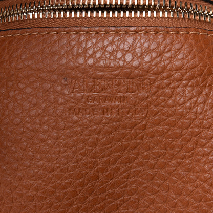 Valentino Garavani Pebbled Calfskin Small Rockstud Flip-Lock Messenger Bag Light Cuir 5 of 10