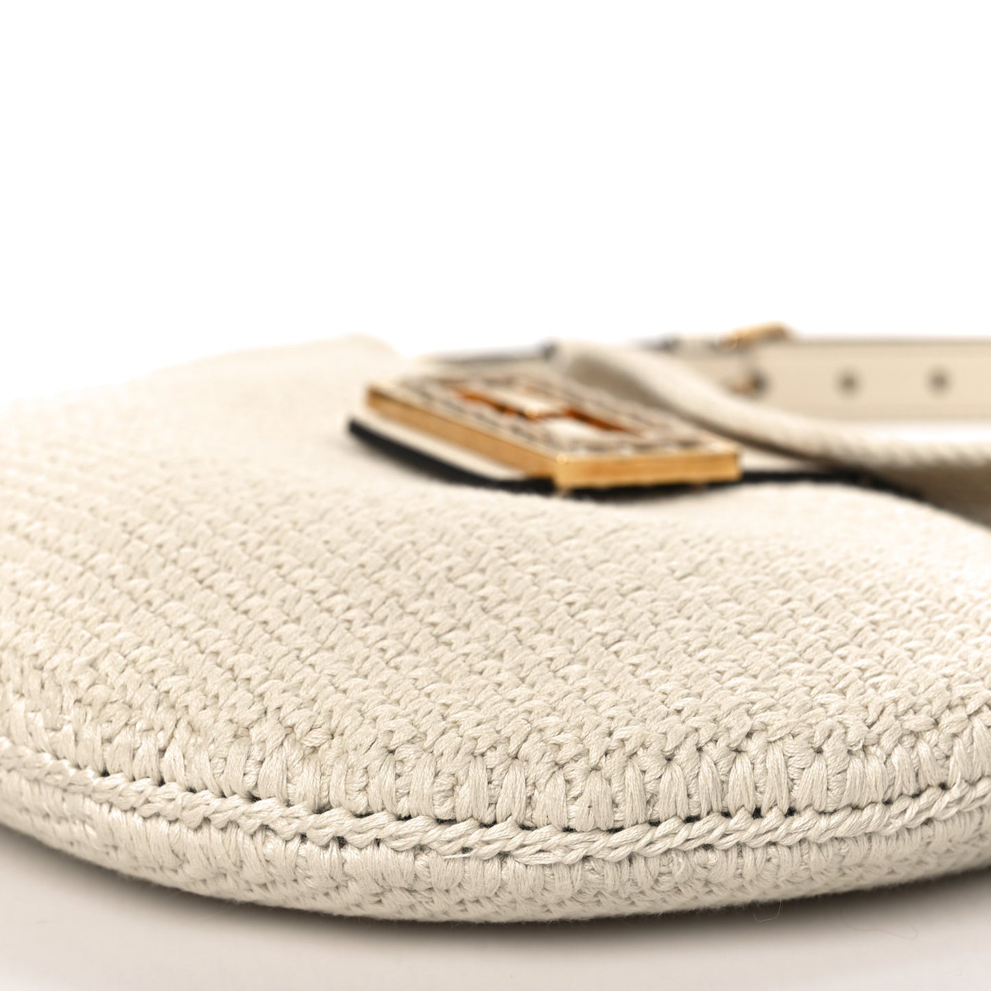 Fabric Crochet Vitello Grace Small Croissant Hobo Uovo
