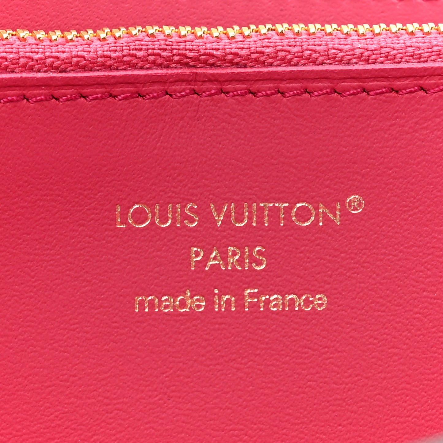 Taurillon Capucines Wallet Black