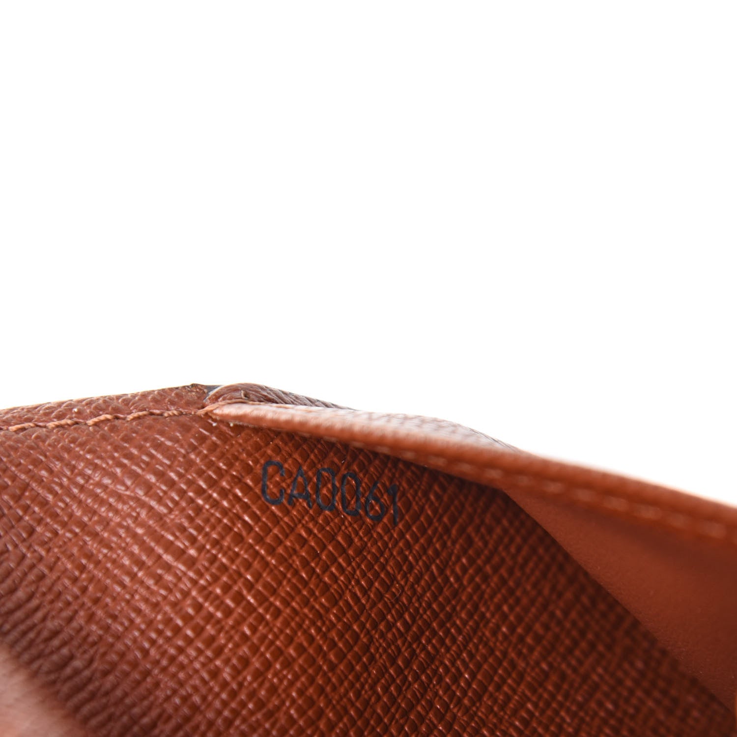 Louis Vuitton Monogram Small Ring Agenda 7 of 8