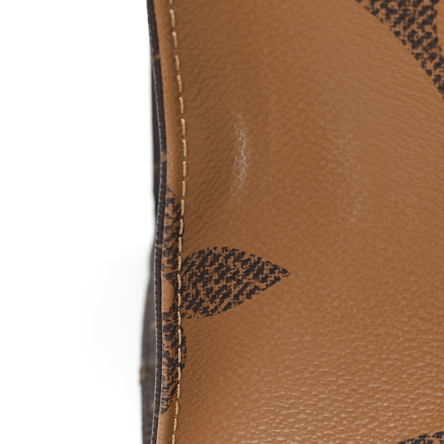 Reverse Monogram Giant Onthego GM