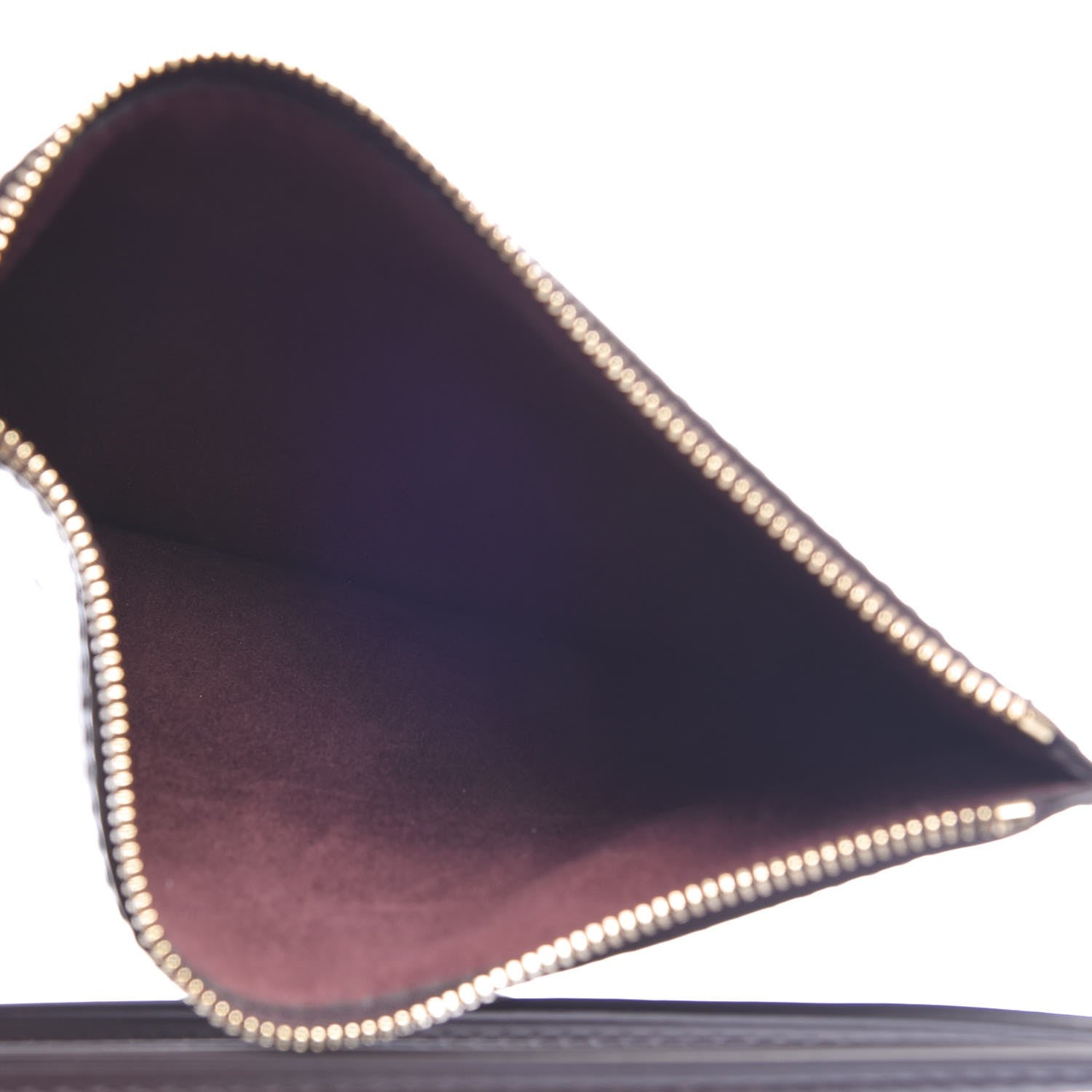 Louis Vuitton Vernis Long Beach MM Amarante 8 of 9