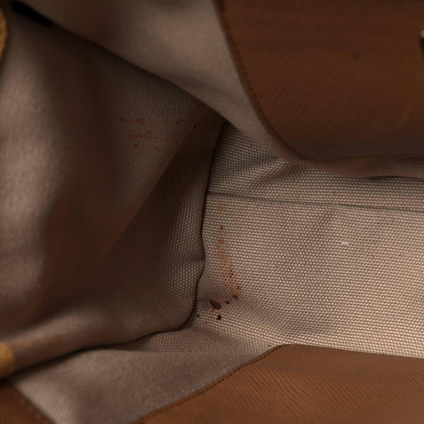 Saffiano City Calfskin Bi-Color Tote Ginestra Caramel