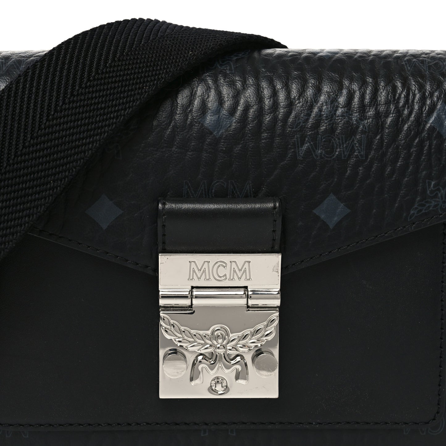 Visetos Small Millie Crossbody Belt Bag Black