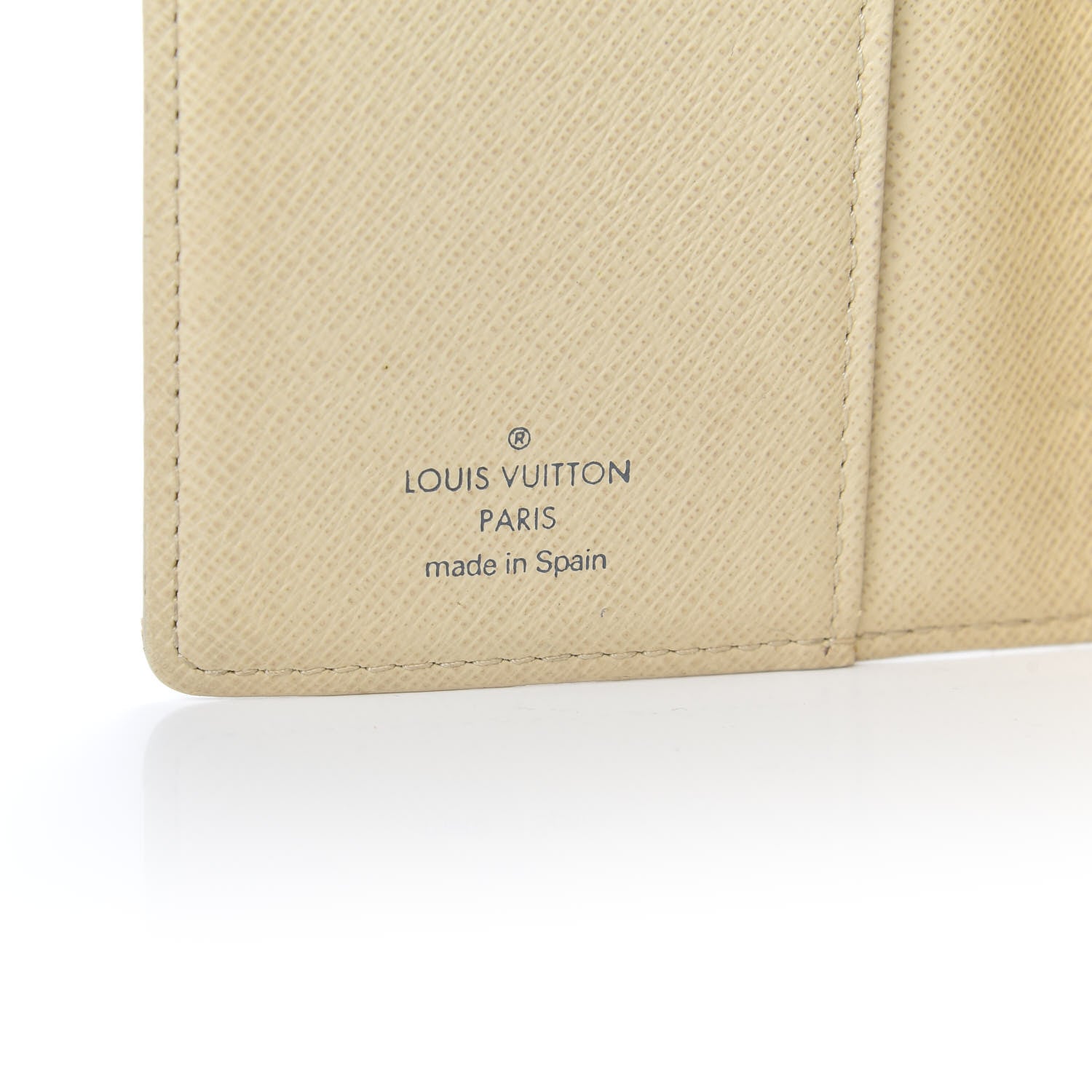 Louis Vuitton Damier Azur Small Ring Agenda Cover 6 of 6