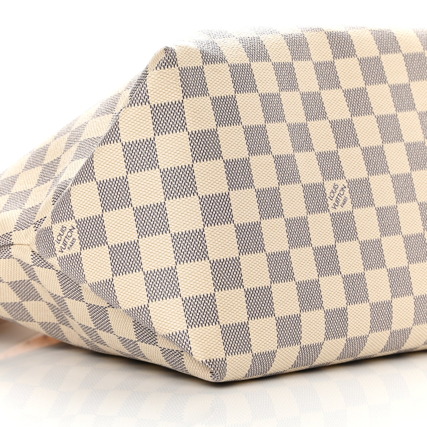 Damier Azur Beaubourg Hobo MM