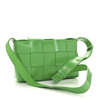Bottega Veneta Patent Maxi Intrecciato Cassette Crossbody Bag Parakeet 3 of 12