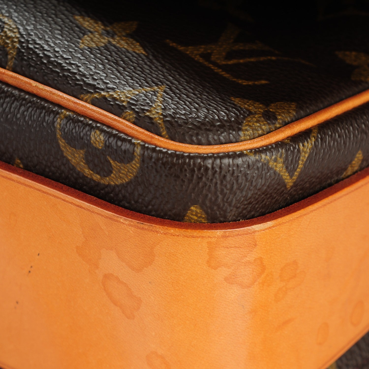 Louis Vuitton Monogram Cartouchiere 22 7 of 8