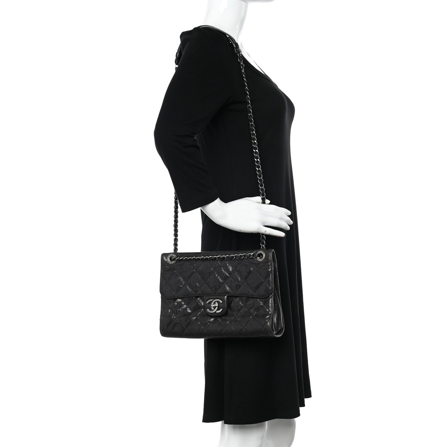 Chanel Crumpled Grained Calfskin Medium CC Crave Flap Black 2 of 11