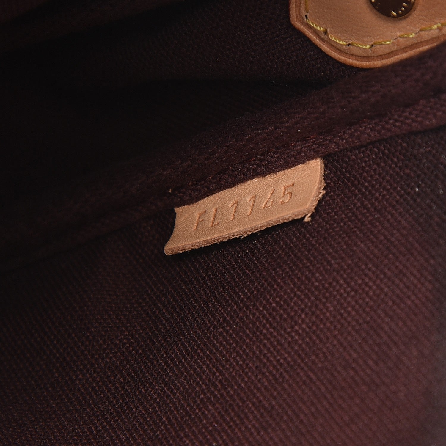 Louis Vuitton Monogram Favorite PM 8 of 11