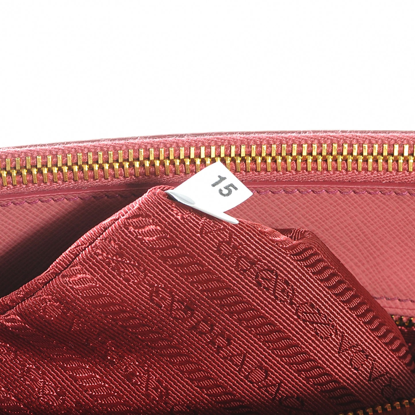 Saffiano Lux Medium Tote BN2274 Tamaris