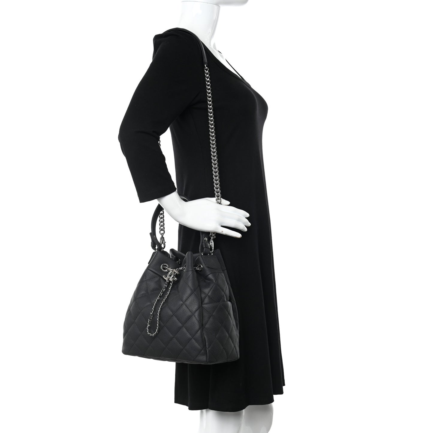 Caviar Flat Quilted CC Chain Bucket Drawstring Bag Black