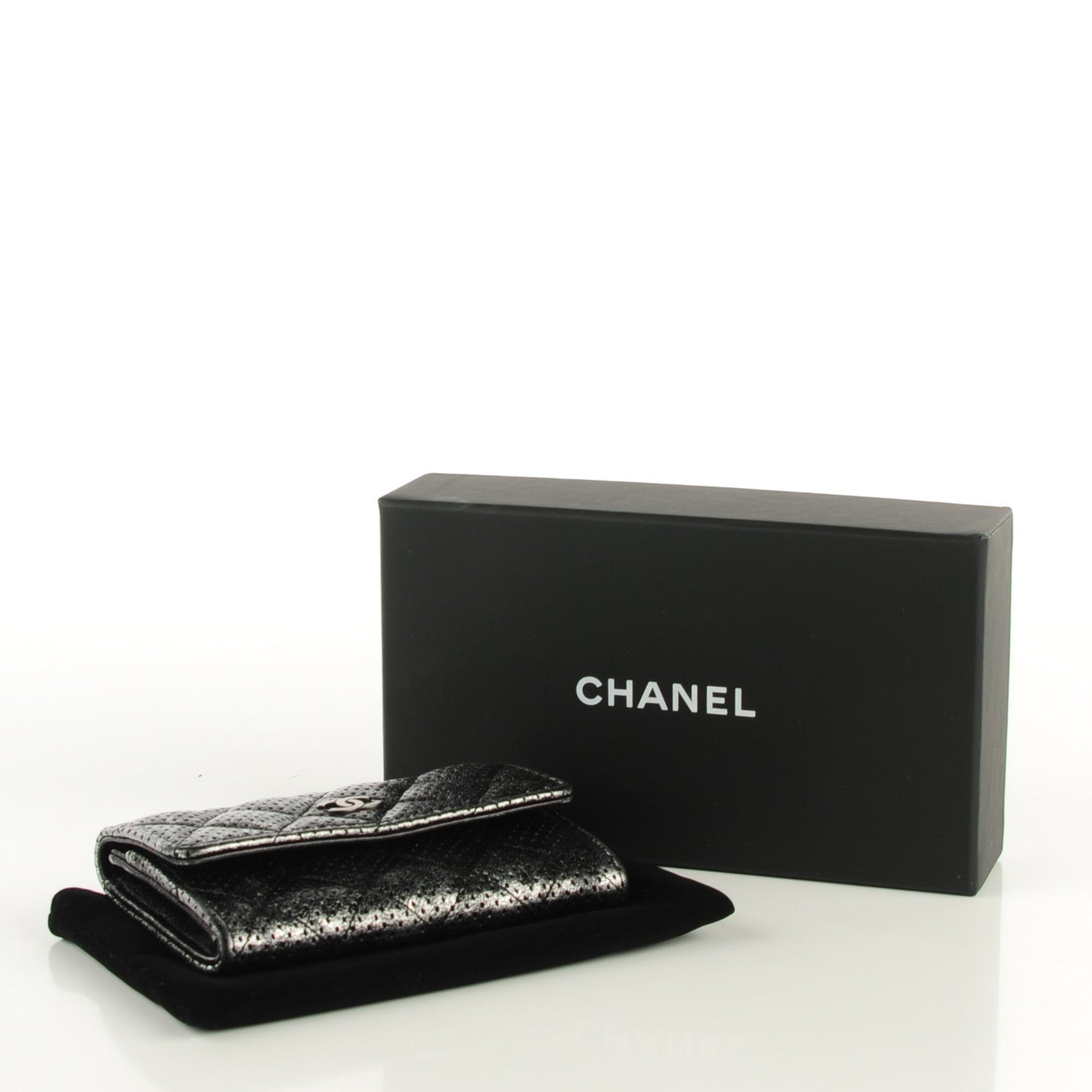 Chanel Metallic Calfskin Perforated Quilted Card Holder Grey 3 of 7