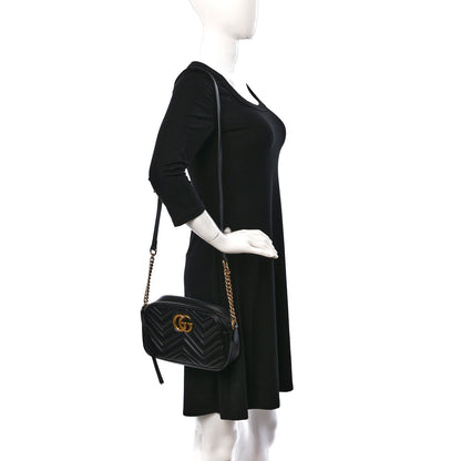 Gucci Calfskin Matelasse Small GG Marmont Chain Shoulder Bag Black 2 of 9