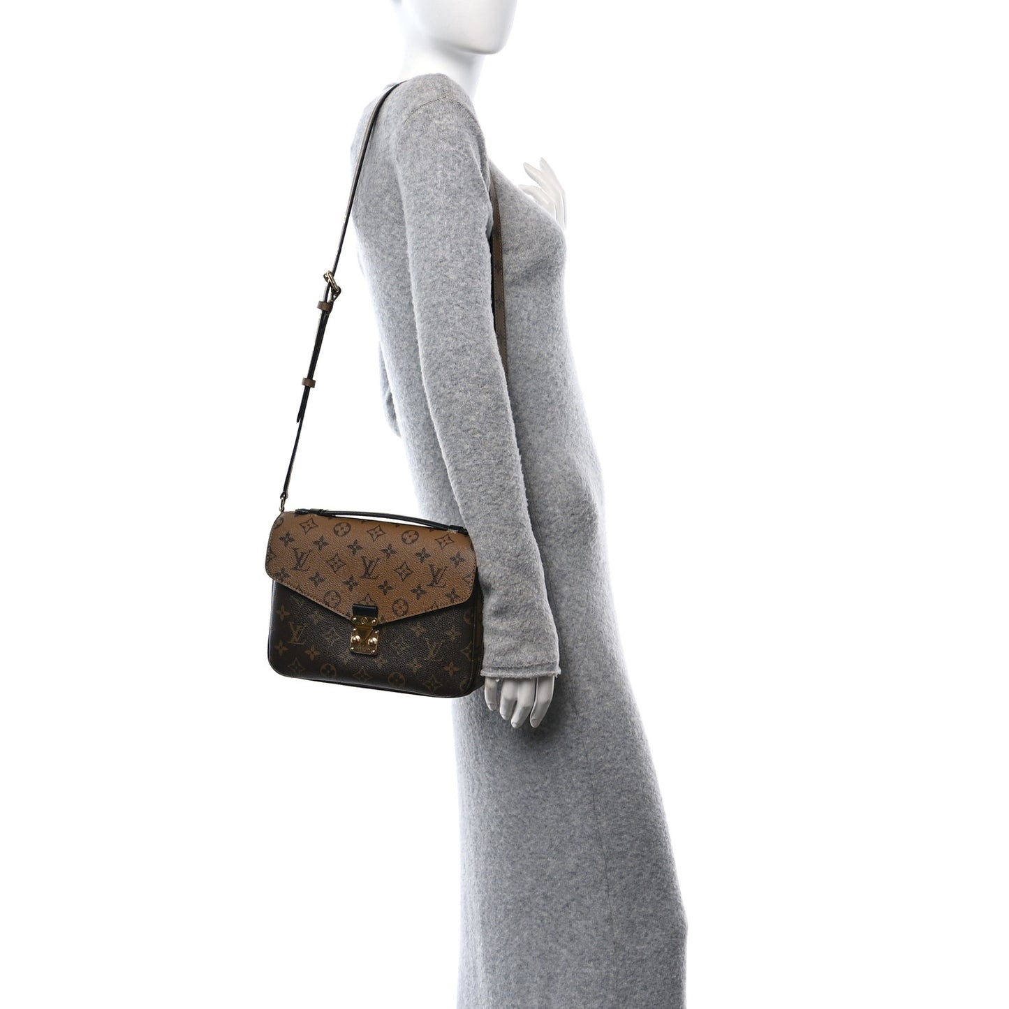 Reverse Monogram Pochette Metis