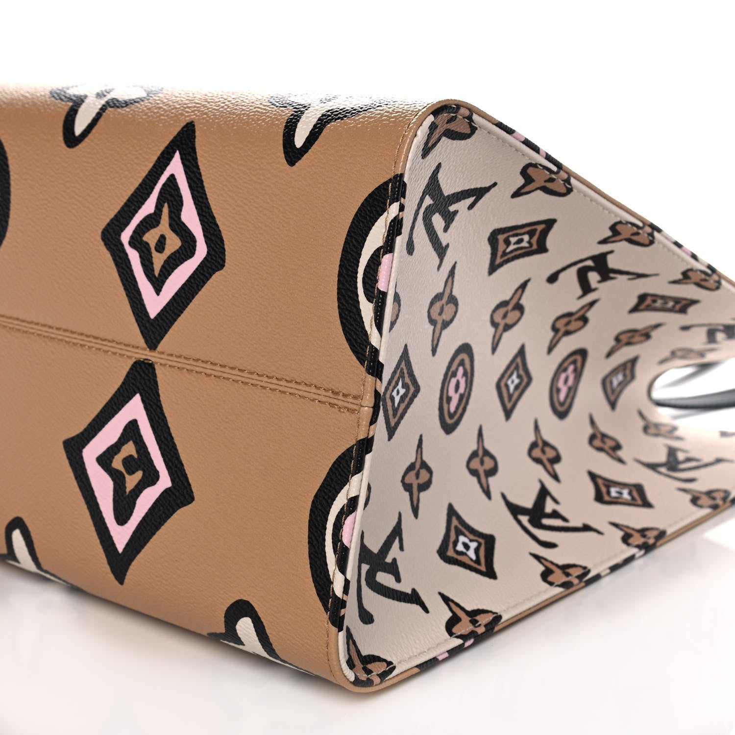 Louis Vuitton Monogram Giant Wild At Heart Onthego GM Arizona 9 of 9