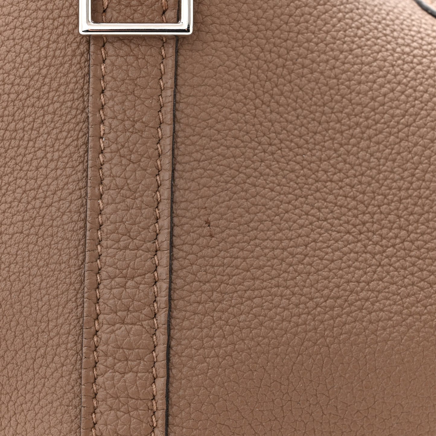 Taurillon Clemence Picotin Lock 18 PM Beige De Weimar