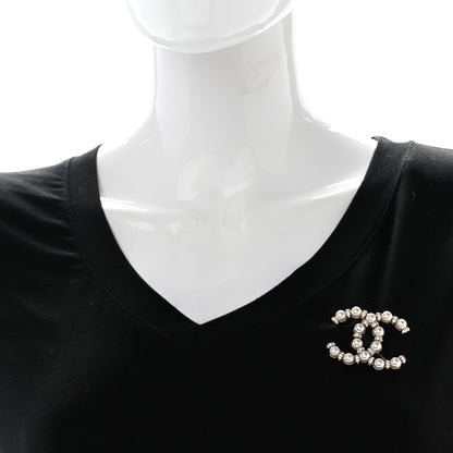 Chanel Pearl Crystal Nefertiti CC Brooch Gold 2 of 6