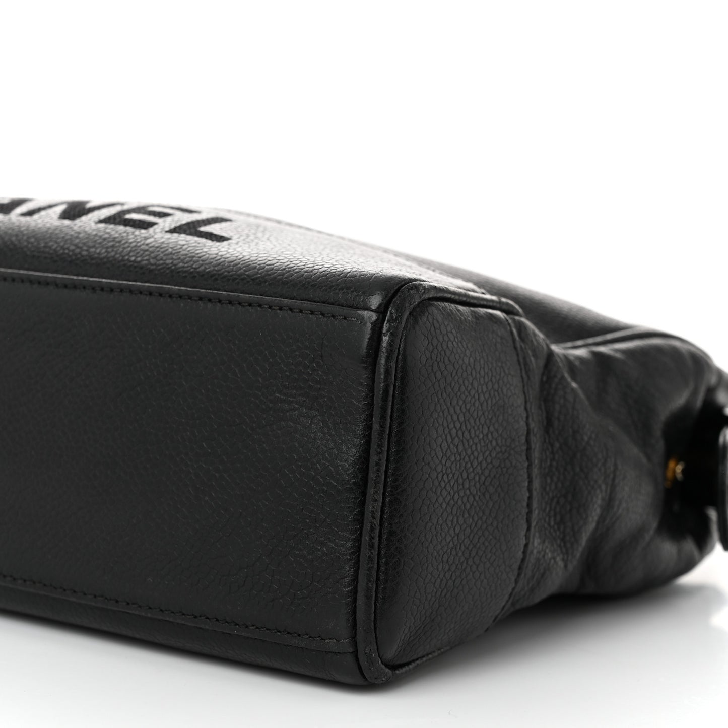 Caviar CC Shoulder Bag Black
