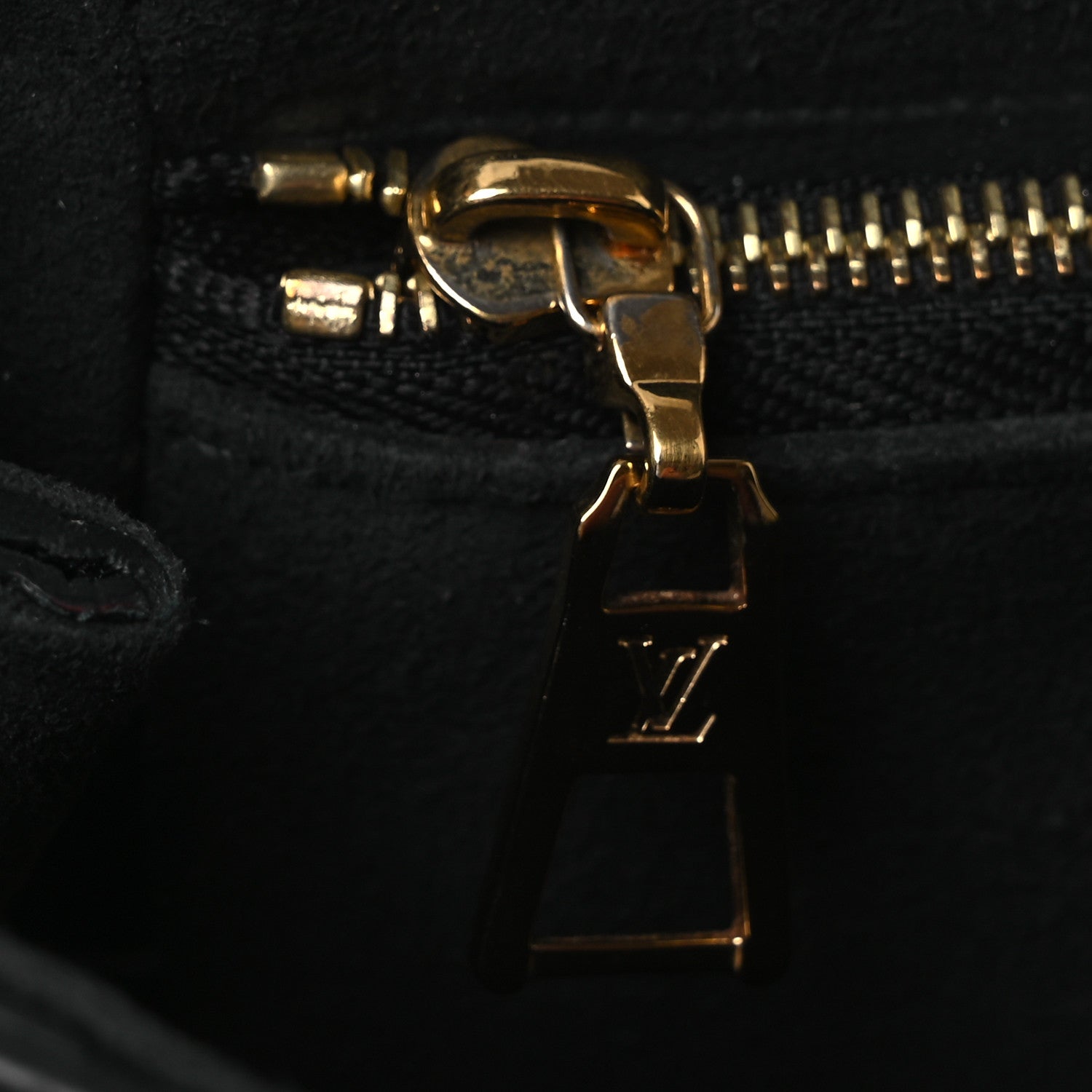 Louis Vuitton Empreinte Vavin PM Black 23 of 27
