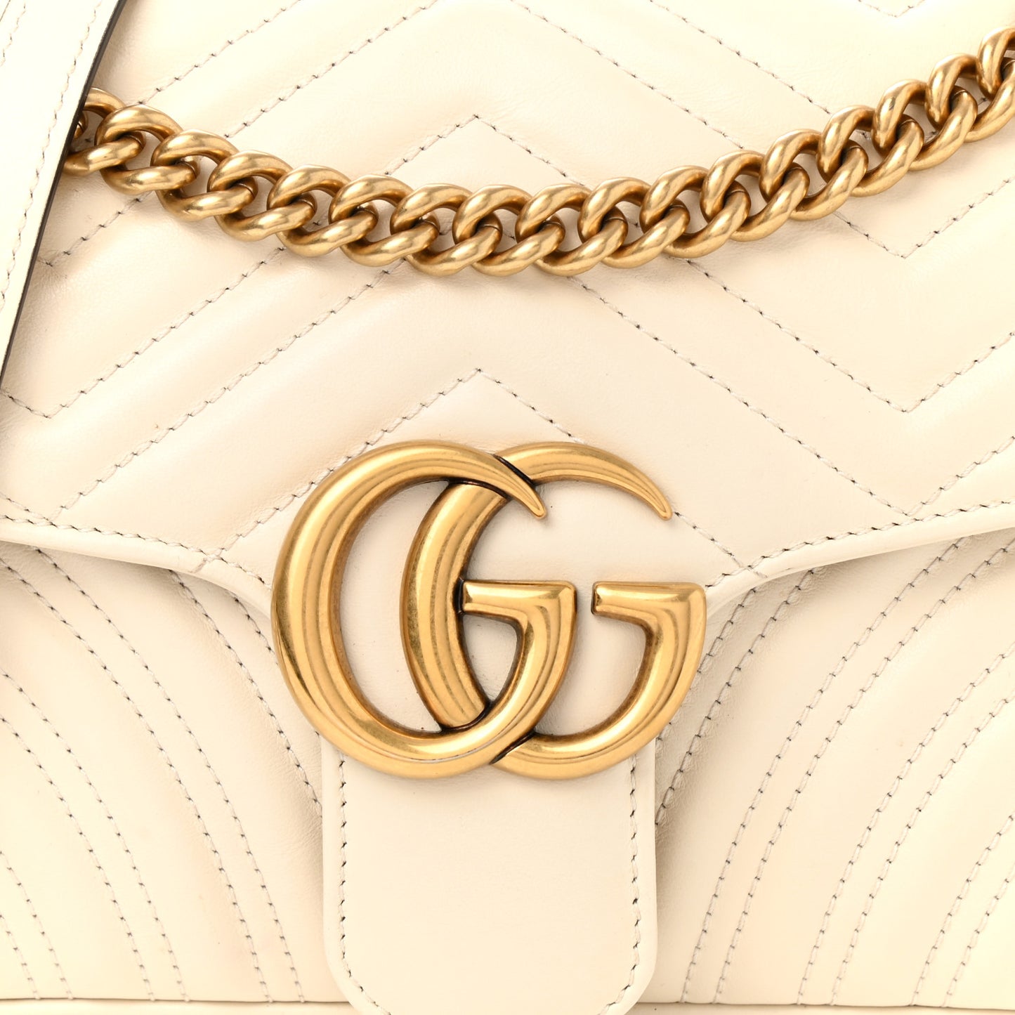 Calfskin Matelasse Small GG Marmont Shoulder Bag White