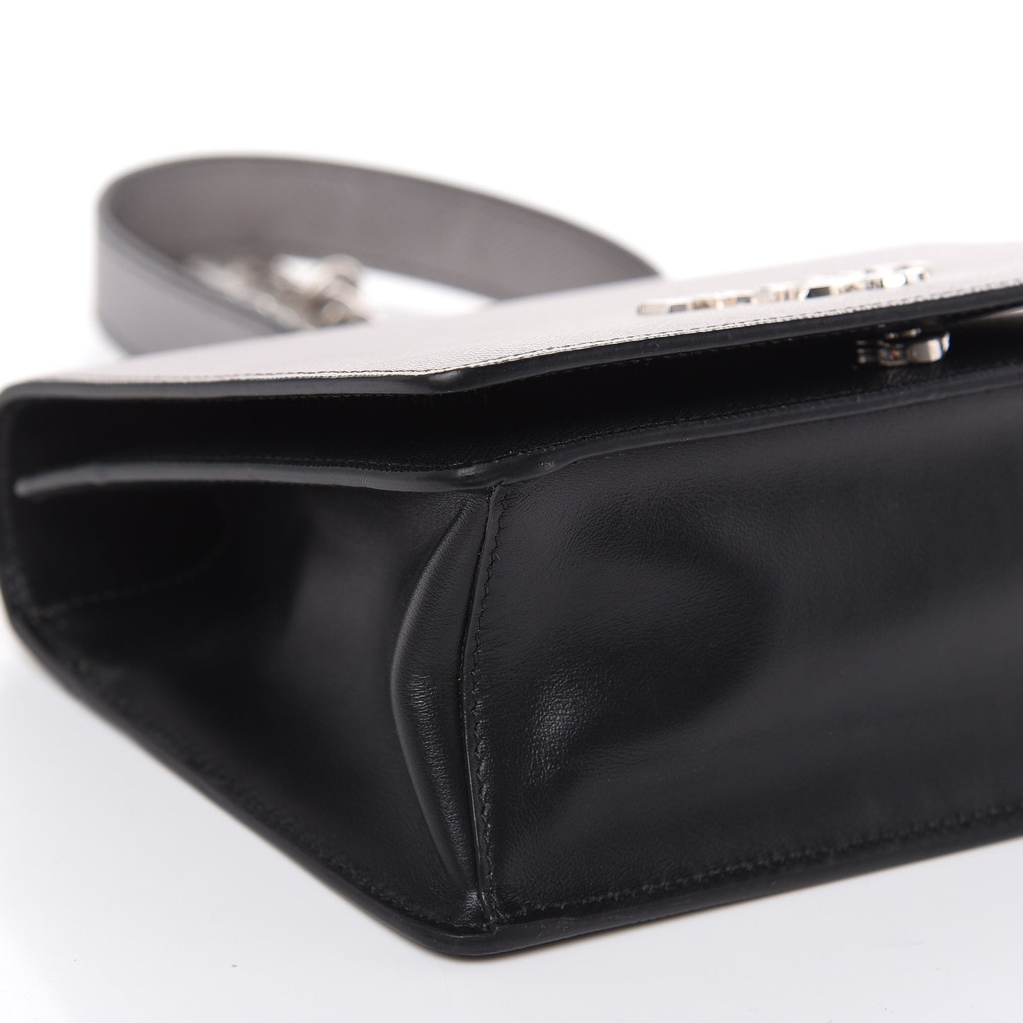 Metallic Saffiano Soft Chain Shoulder Bag Silver