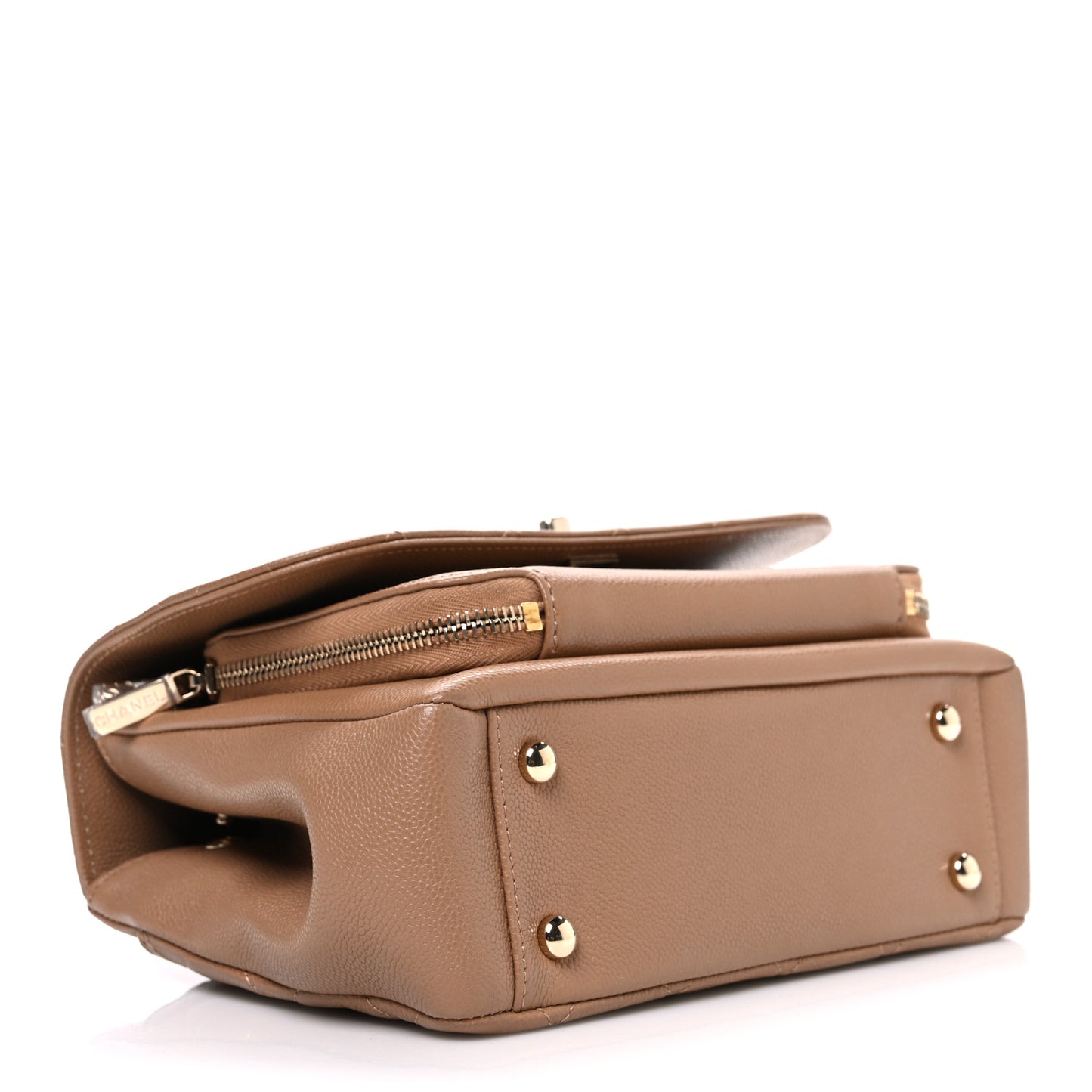 Caviar Quilted Medium Business Affinity Flap Beige