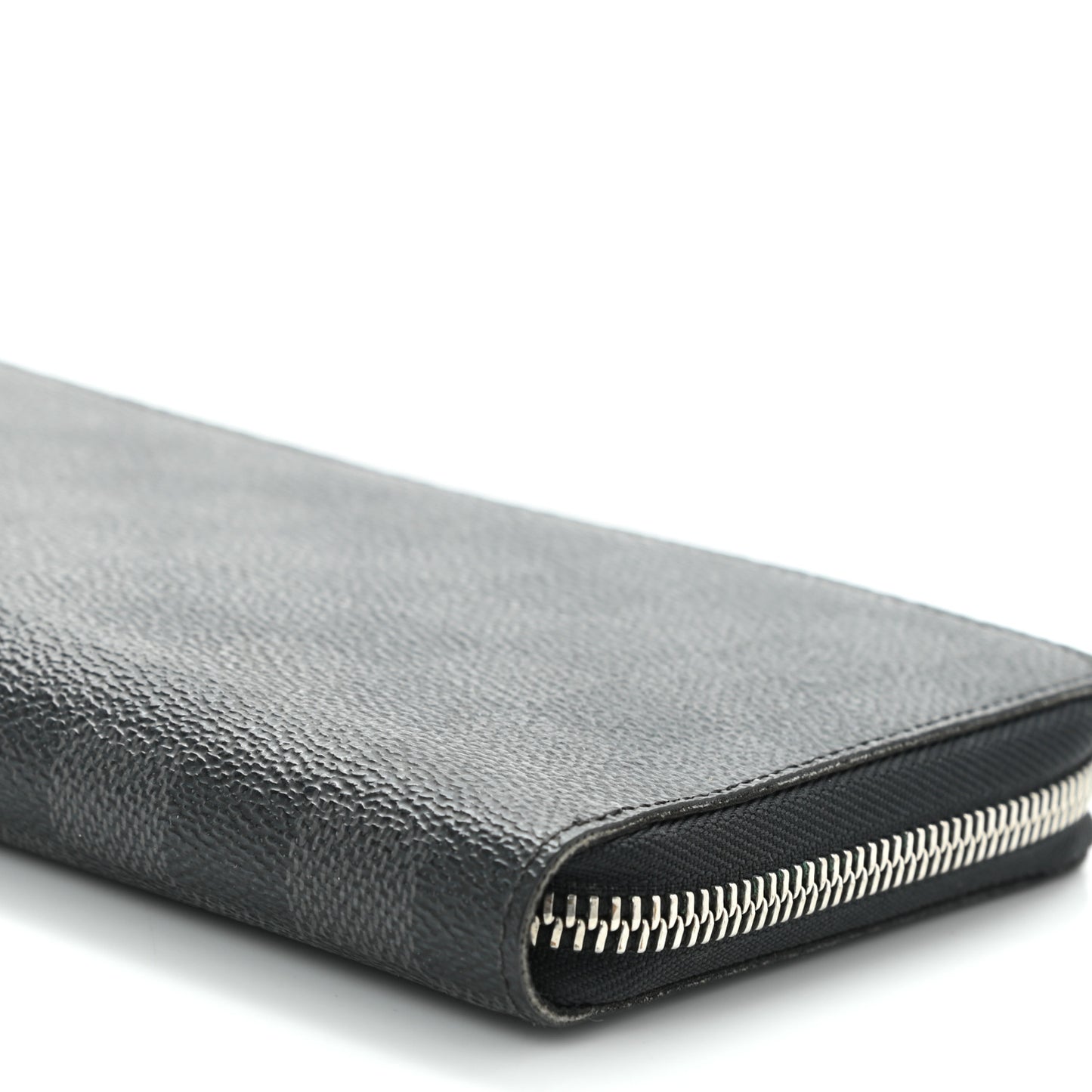 Damier Graphite Zippy Organizer Wallet