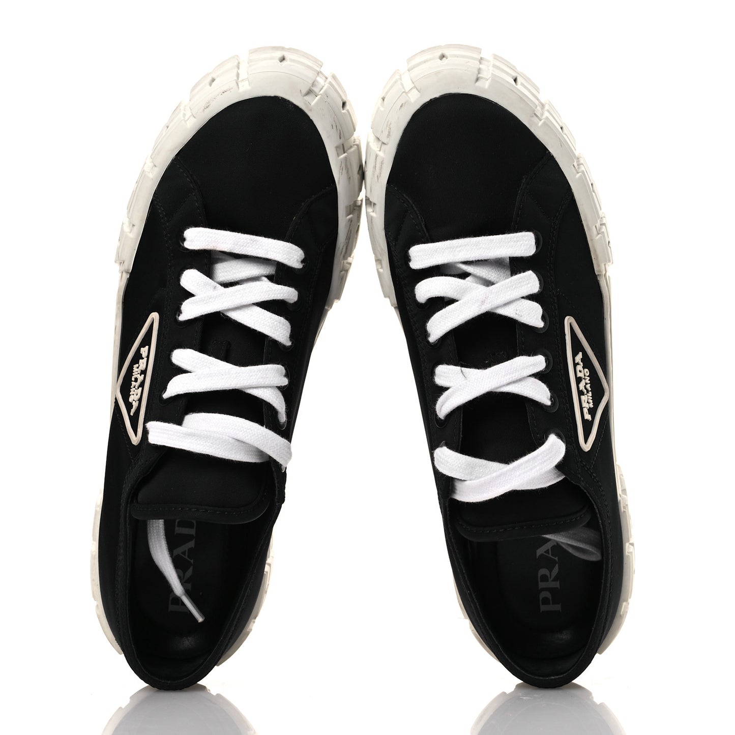 Re-Nylon Gabardine Triangle Logo Double Wheel 50mm Sneakers 41.5 Black