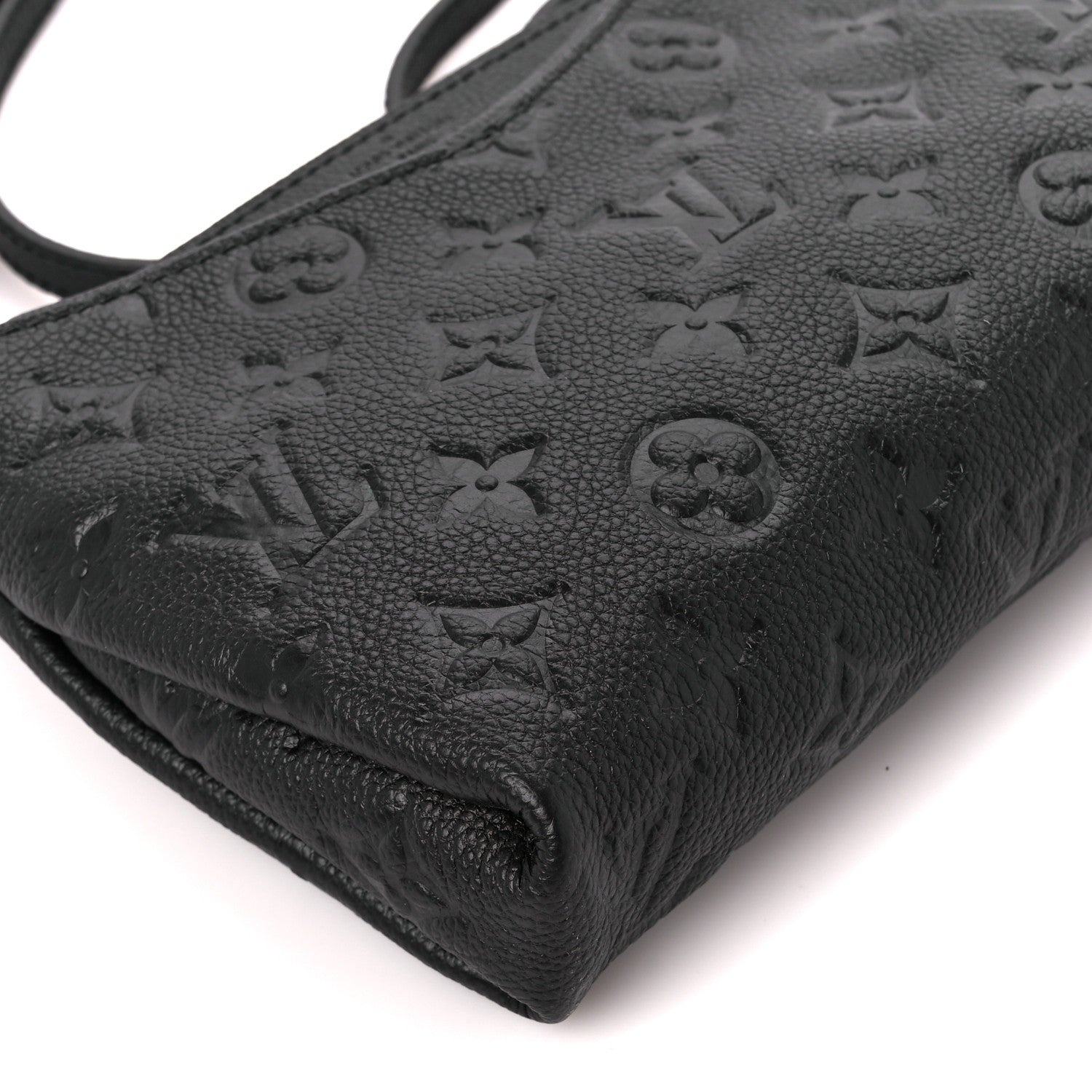 Louis Vuitton Empreinte Pallas Crossbody Black 10 of 11