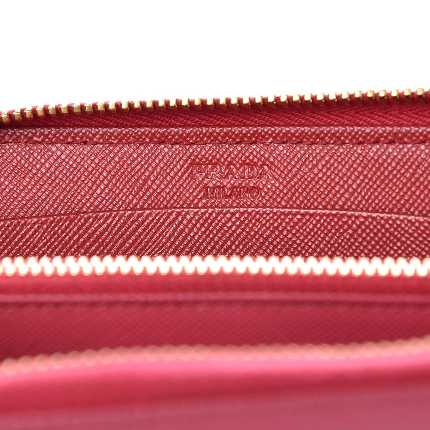 Saffiano Zip Around Wallet Ibisco