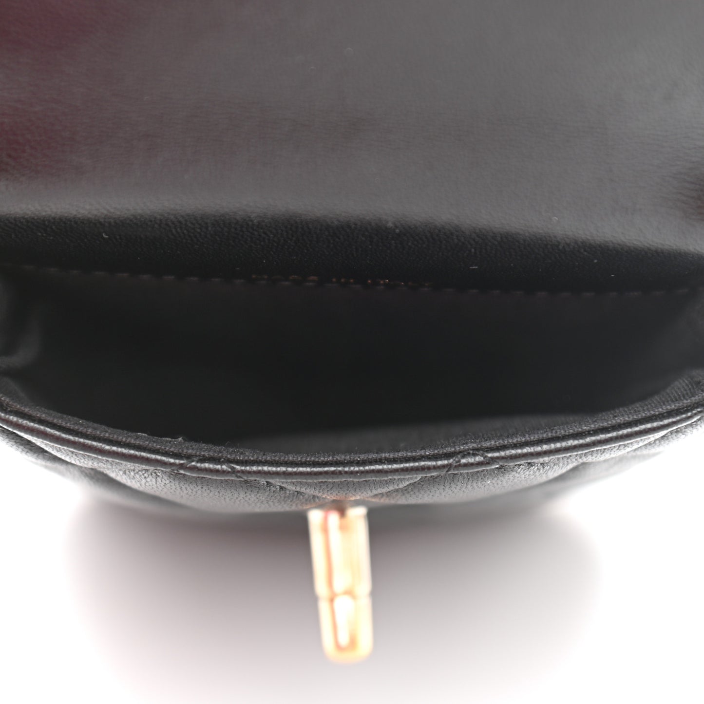 Lambskin Quilted Phone Clutch With Chain Black