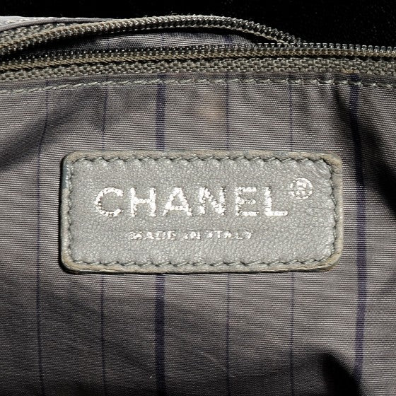 Chanel Lambskin CC Studded Bonbons Tote Black 6 of 7
