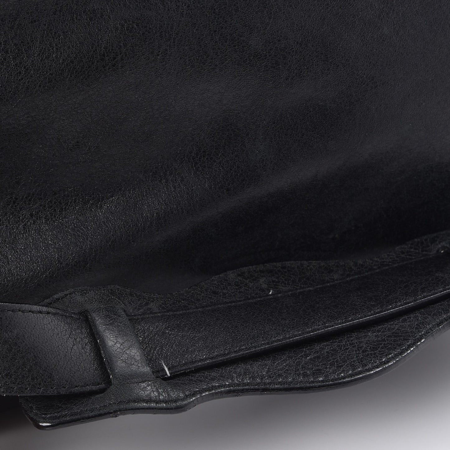 Agneau Classic Hardware City Black