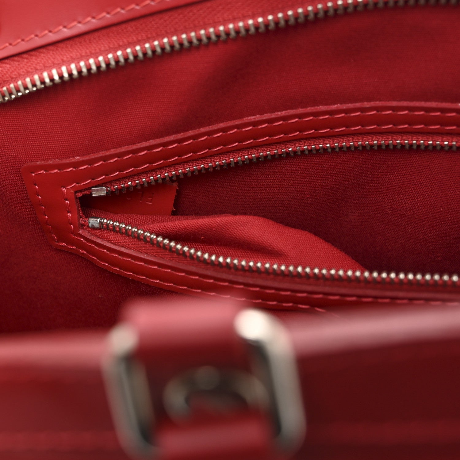 Louis Vuitton Epi Brea MM Carmine 7 of 10