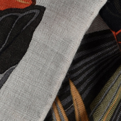 Hermes Cashmere Silk Flamingo Party Shawl 140 Naturel Corail Black 4 of 6