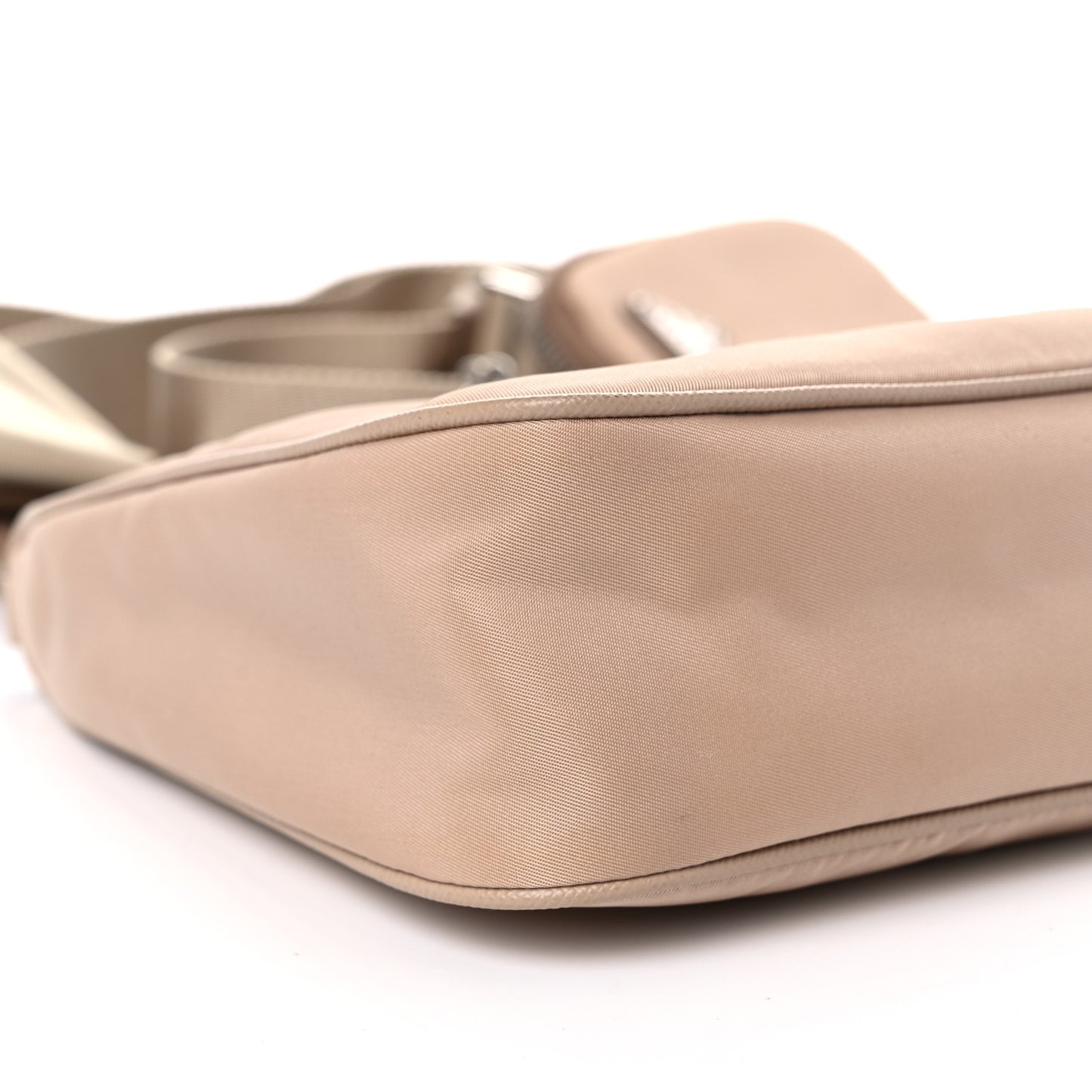 Nylon Re-Edition 2005 Shoulder Bag Cammeo