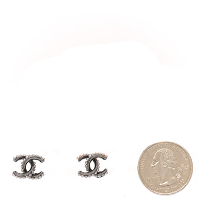 Chanel Pearl Twisted CC Earrings Ruthenium 2 of 4